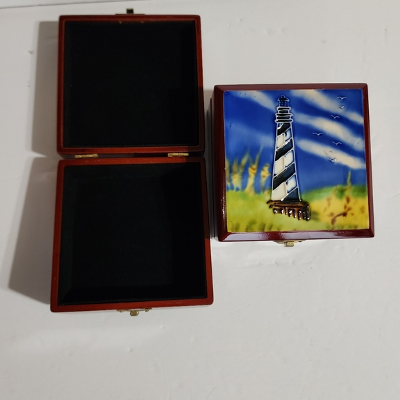2 Nautical Wood Enameled Accent Boxes Jewelry Lighthouse Sailboat Ocean 4.5" EUC - Picture 5 of 7